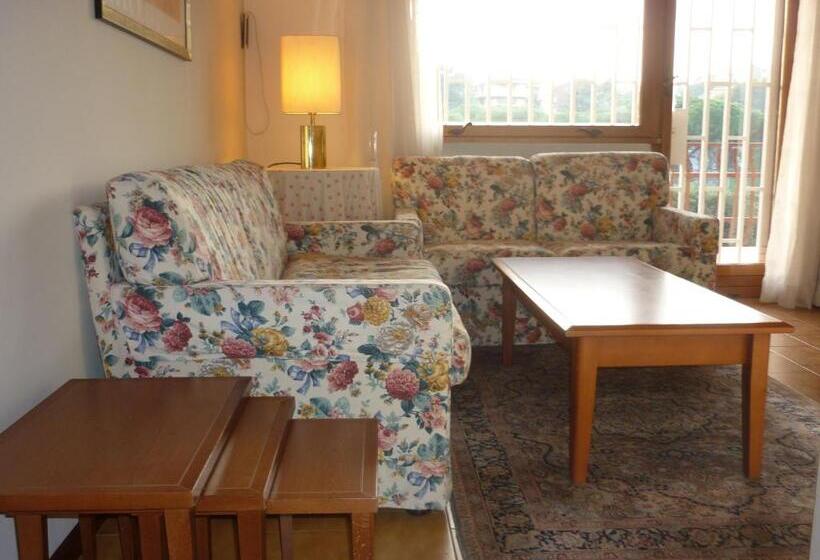 آپارتمان 2 خوابه با تراس, Eur Nir Residence