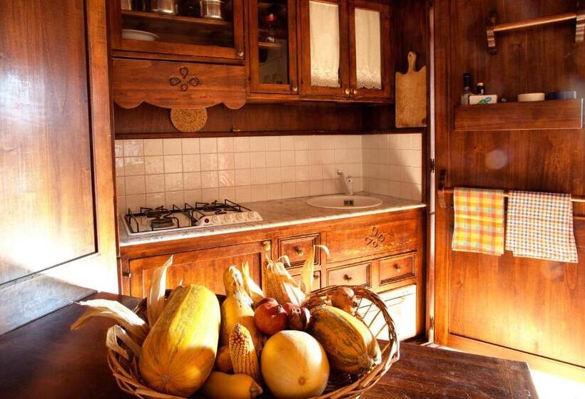 آپارتمان 2 خوابه, Agriturismo Residenza Il Girasole