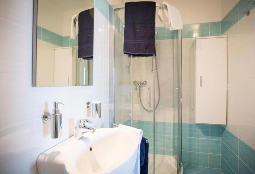 آپارتمان 2 خوابه با چشم‌انداز دریا, Residence Al Bosco