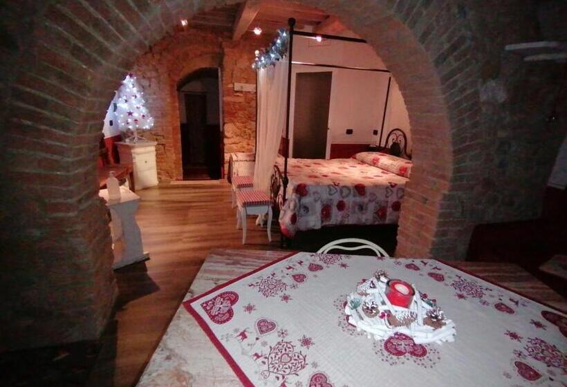 スタンダードスタジオ, Agriturismo La Poderina