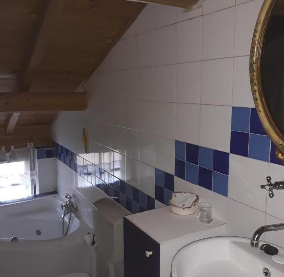 带大床的套房, Agriturismo Olivazzi