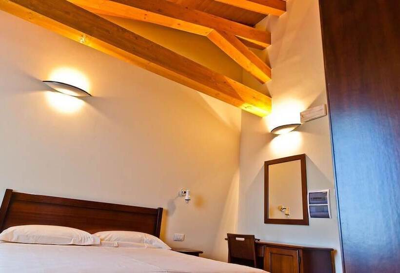 Номер Стандарт с Балконом, Agriturismo Olistella