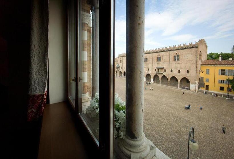 سوییت, Palazzo Castiglioni Luxury Suite And Rooms