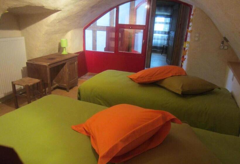 Дом 4 Спальни, Le Pailler Chambres D Hôtes Restaurant Gîte Piscine & Spa