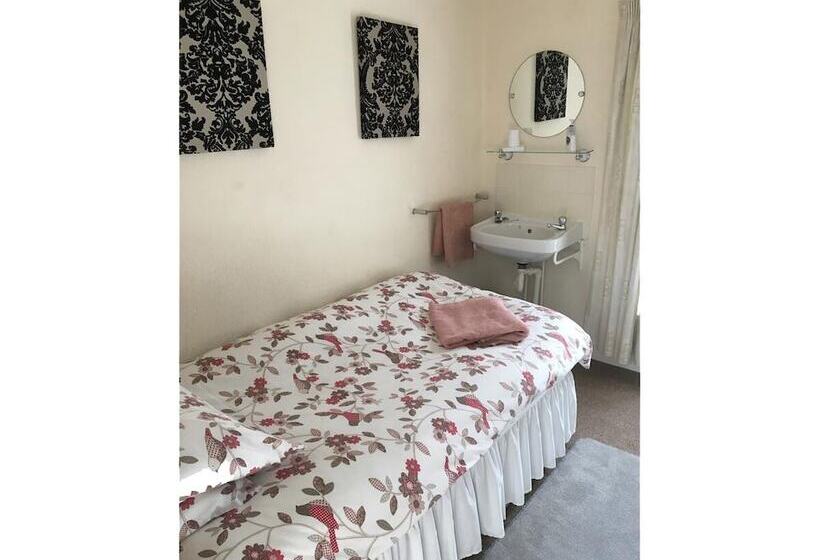 Номер Стандарт Индивидуальный, Admiral Blake Guest House