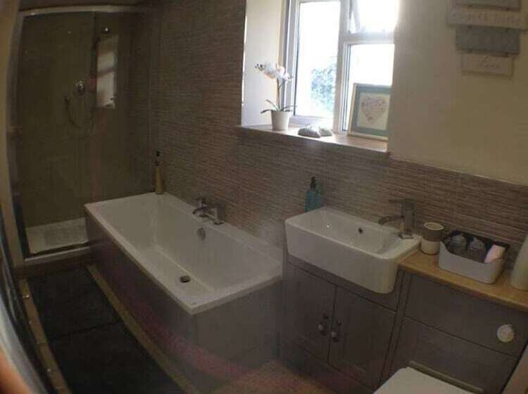 Номер Deluxe Кровать Кинг, Deridown Guest House