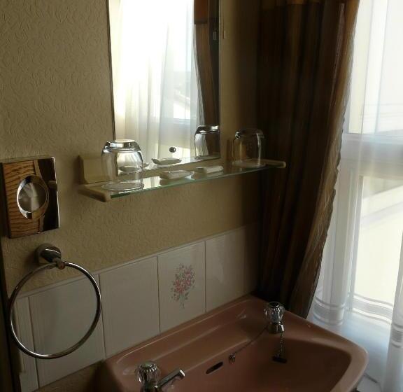Семейный Номер, Melbourne Guest House