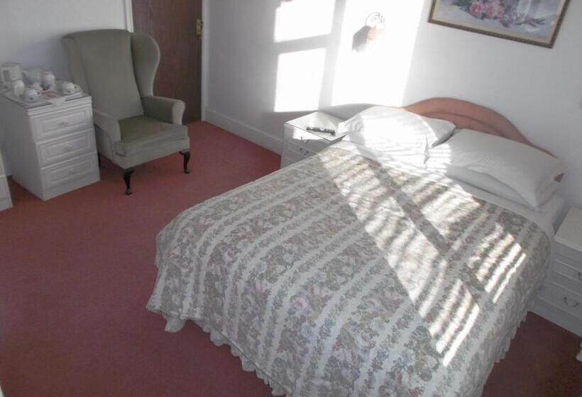 اتاق استاندارد, Tanamara Guest House