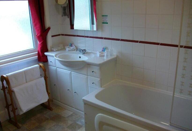 اتاق لوکس با چشم‌انداز دریا, Gate Lodge Guest House