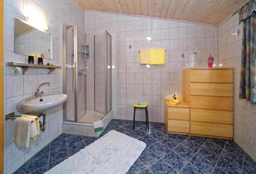 Апартаменты 2 Спальни, Berghof Pension Und Ferienwohnungen