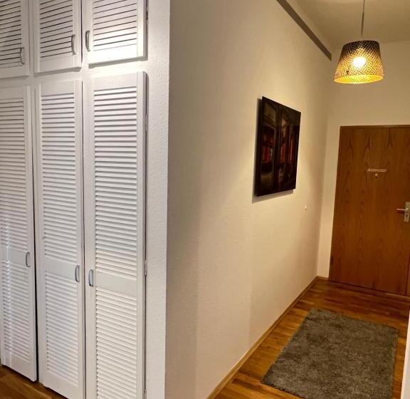 Апартаменты 1 Спальня с Балконом, Pension Leipzig Süd