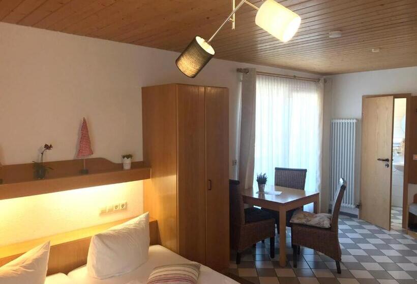 带1个卧室的带阳台的公寓, Self Check In Ferienwohnungen & Apartments Am Bergsee