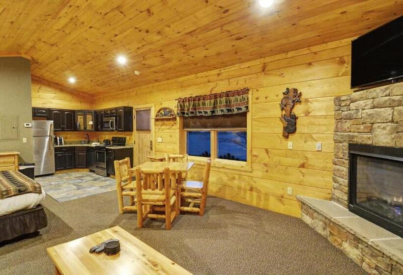 کلبه ییلاقی سوپریور یک خوابه, The Lodges At Sunset Village