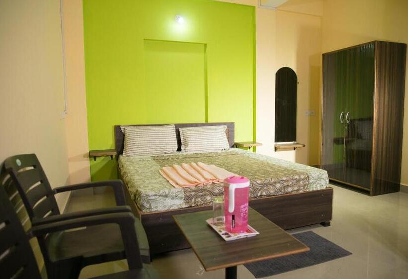 Quarto Estandar com Sacada, Bliss Holiday In