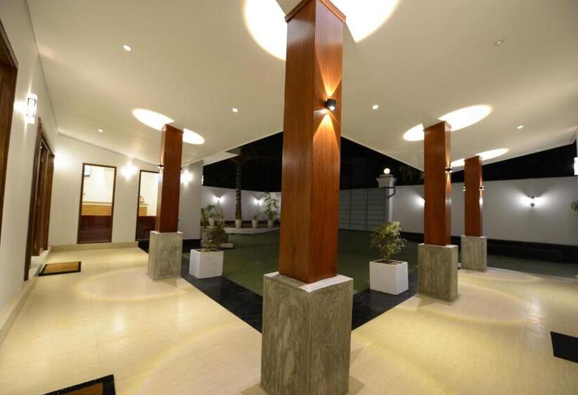 اتاق لوکس, Diva Villa Airport Transit