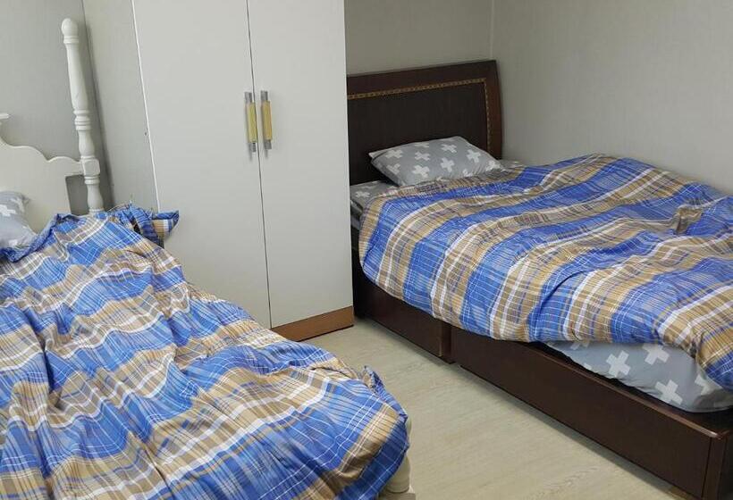 اتاق اکونومی, Guest House Manna