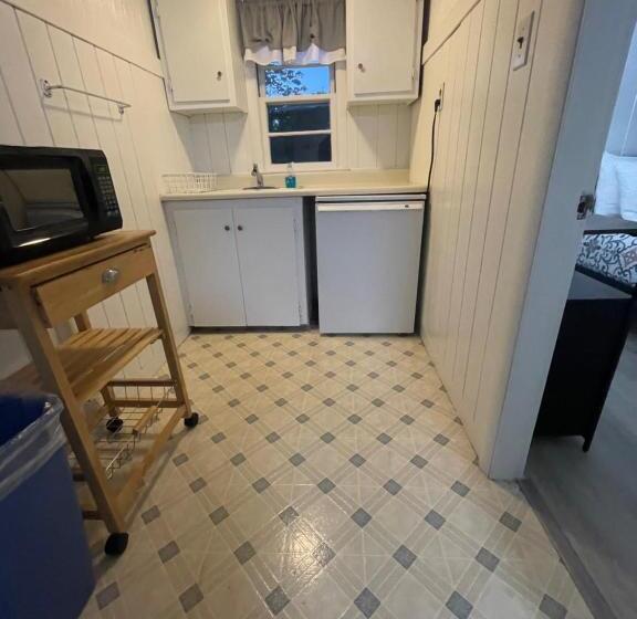Апартаменты 2 Спальни, Kennebunkport Motor Lodge