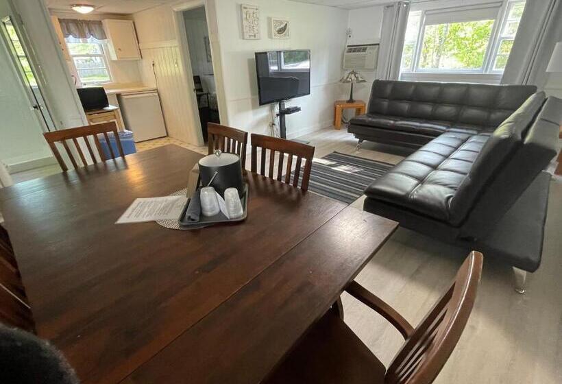 Апартаменты 2 Спальни, Kennebunkport Motor Lodge