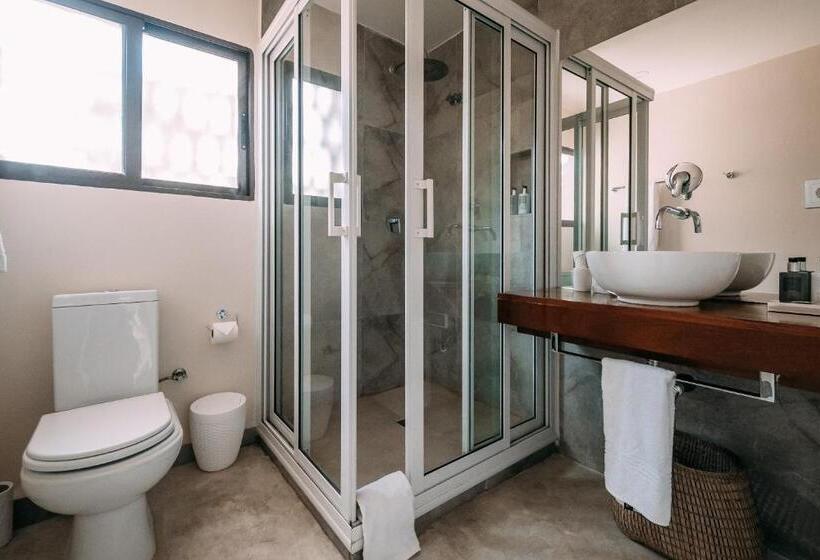 디럭스 스위트 킹 침대, Joli Guesthouse