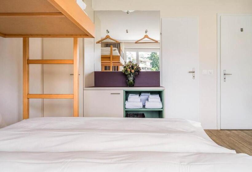 اتاق استاندارد سه نفره, Wanderlust Guesthouse