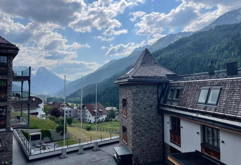 Apartamento Deluxe 3 Quartos, Mountain Spa Residences