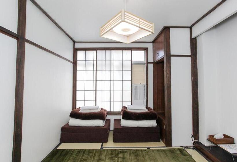 اتاق استاندارد, Sansan Yuzawa Backpackers