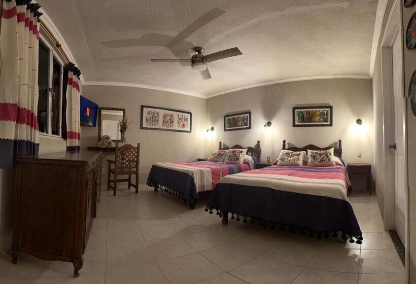 اتاق استاندارد چهار تخته, Casa Tecolote