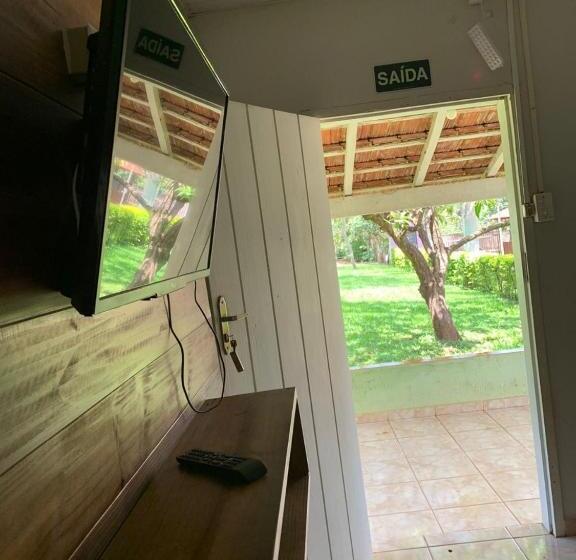 Дом 2 Спальни, Vila Jacaré