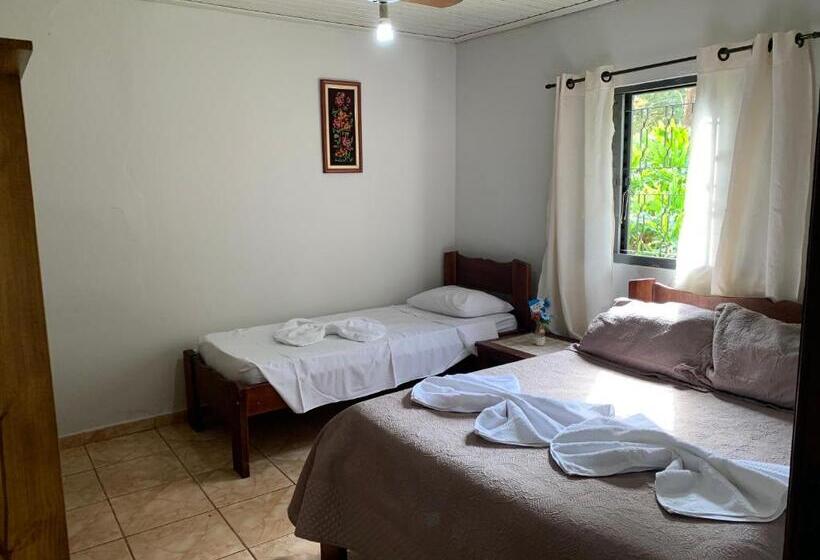 Дом 2 Спальни, Vila Jacaré