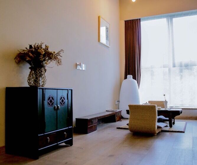 Номер Стандарт Вид на Озеро, Inside House Shaoxing