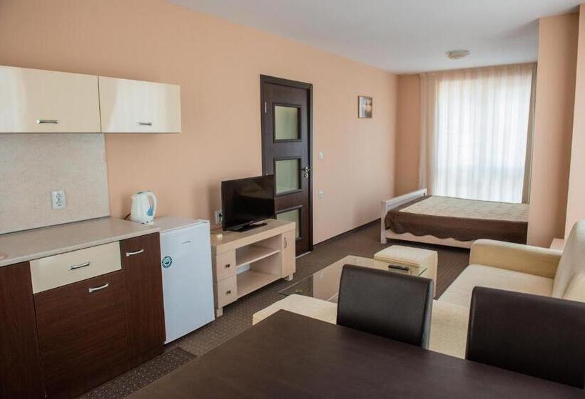 Студио Стандарт Кровать Кинг, Guest House Sg Brothers