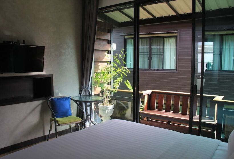 اتاق استاندارد با بالکن, Anantaya Home