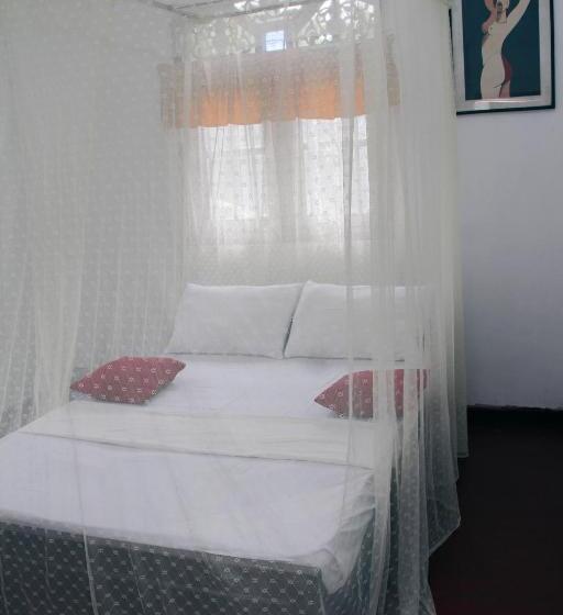 Вилла 2 Спальни, Malsha Villa