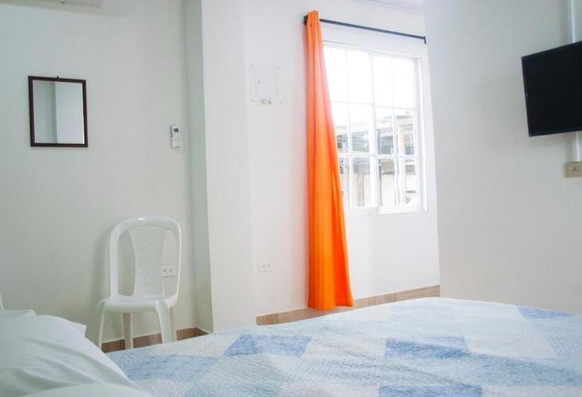 Номер Стандарт, Roxi S Place