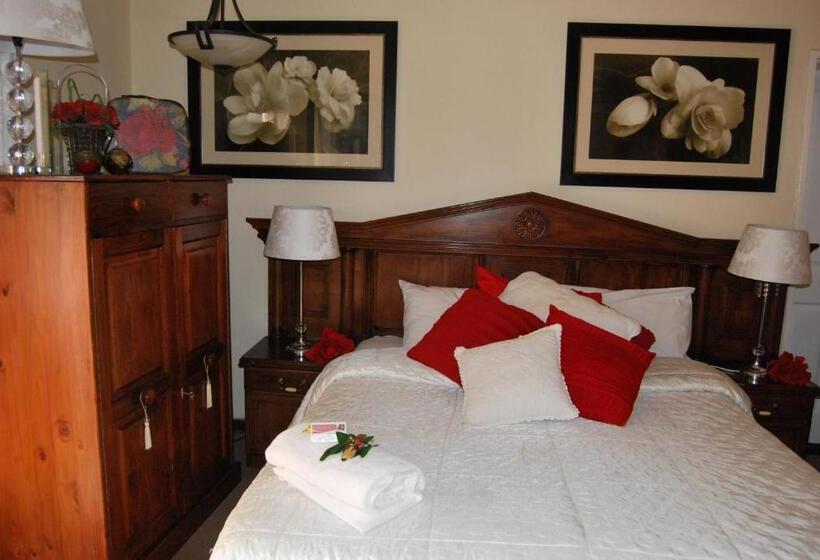 اتاق استاندارد, Ronique's Guest House