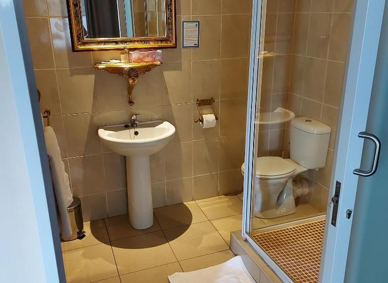 Семейный Номер, Villa Brocant Guest House