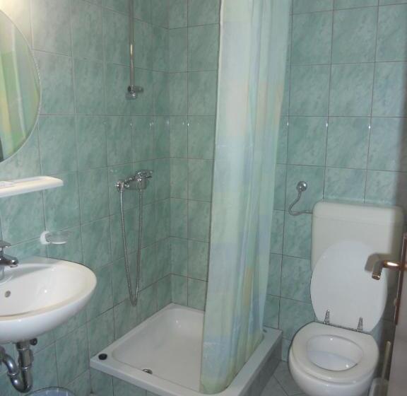 اتاق استاندارد, Sobe Jasna