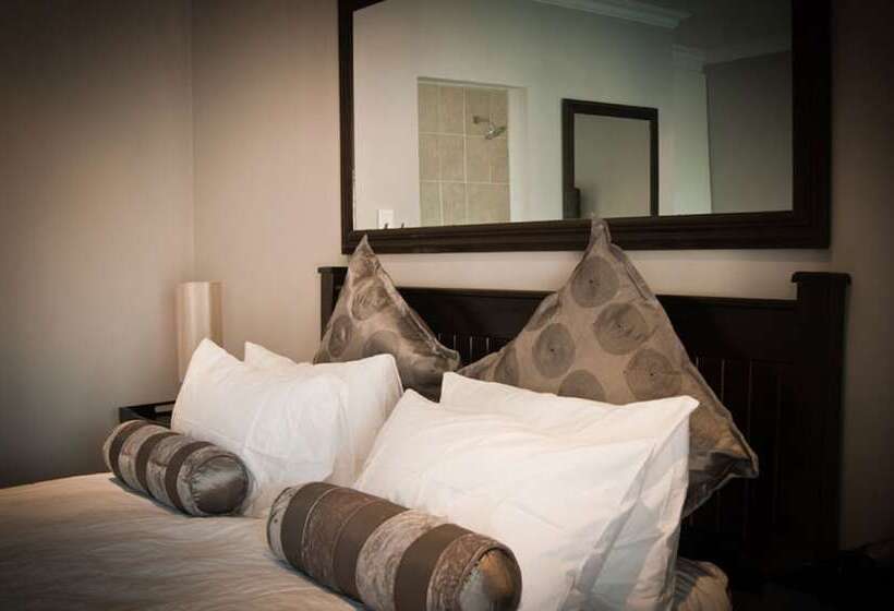 اتاق لوکس, Rostalyn Guesthouse