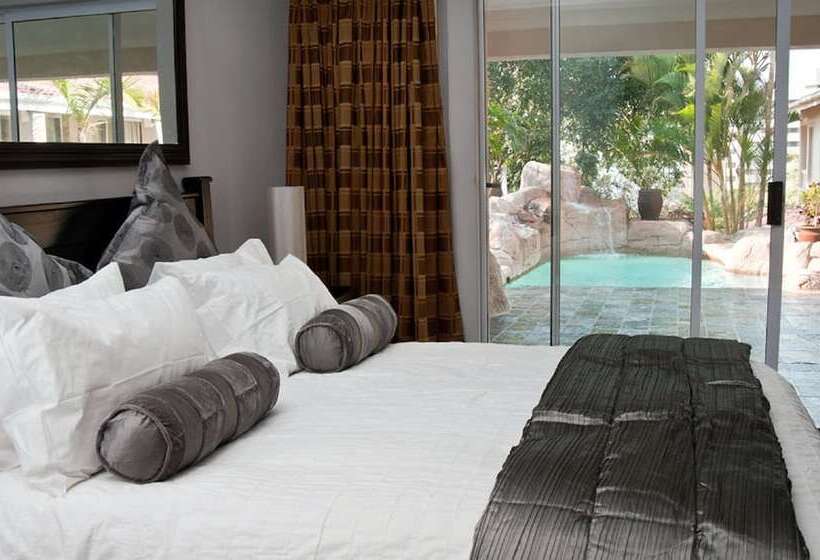 اتاق لوکس, Rostalyn Guesthouse