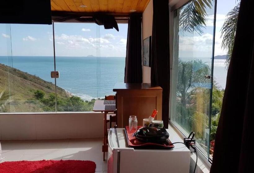 Executive Suite, Vila Lia