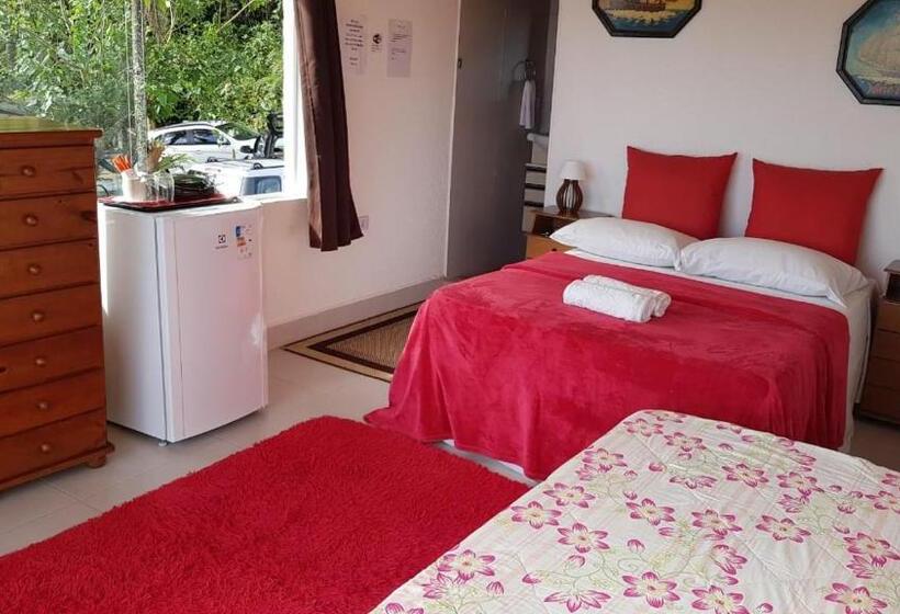 Executive Suite, Vila Lia