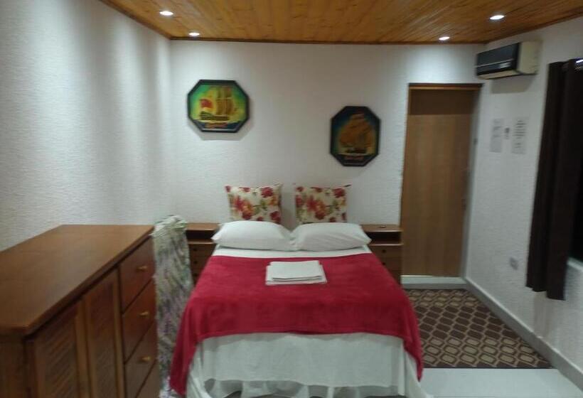 Executive Suite, Vila Lia