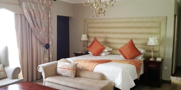 Люкс, Eagle Rock Executive Guest House