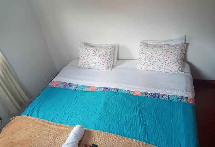 带共用浴室的标准房间, Hostal El Pino