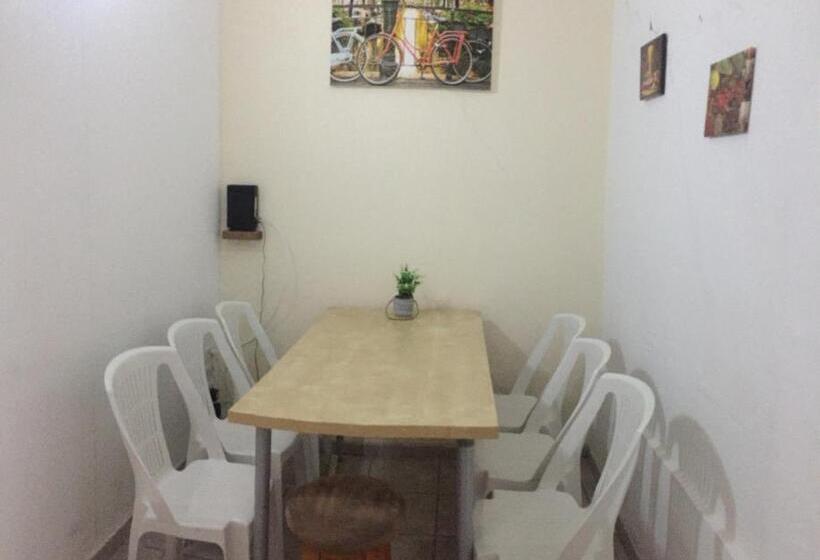 إستديو عائلى, Dotan S Boutique Guesthouse   By The Beach!