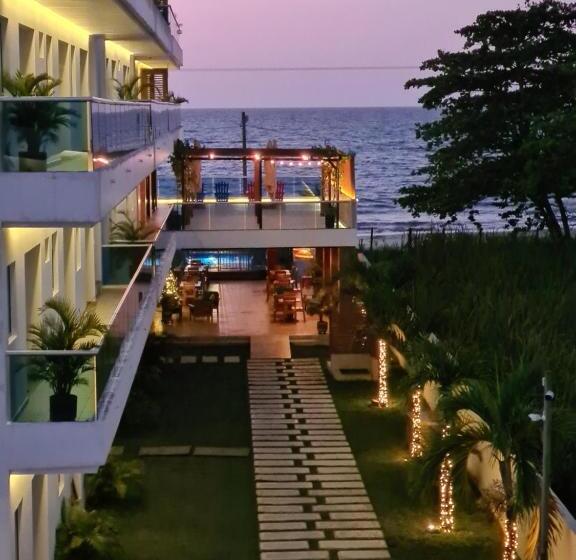 اتاق استاندارد با بالکن و چشمانداز دریا, Camino Palmero Coveñas