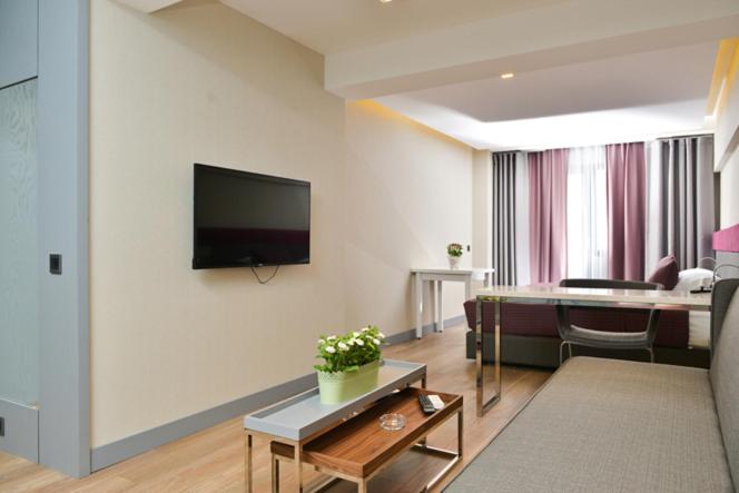 اتاق لوکس, Spil Suites