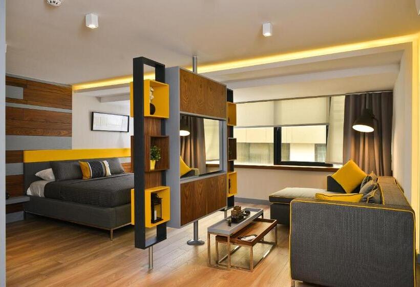 سوییت خانوادگی, Spil Suites