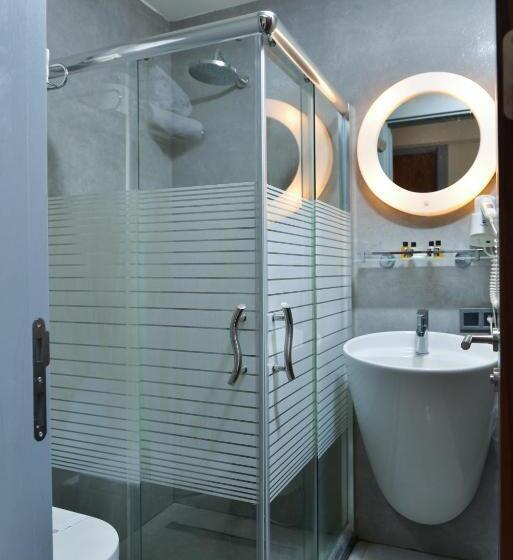 استودیوی استاندارد, Spil Suites