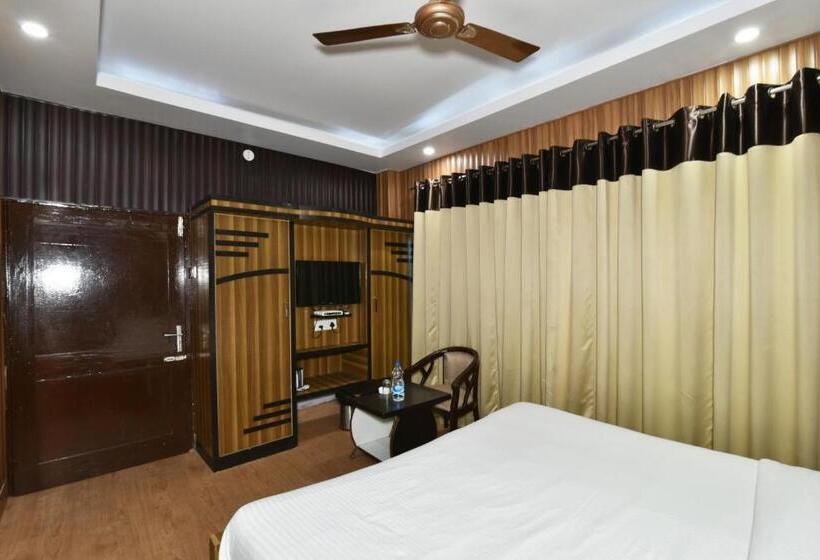 프리미엄 룸, Surbhi Guest House